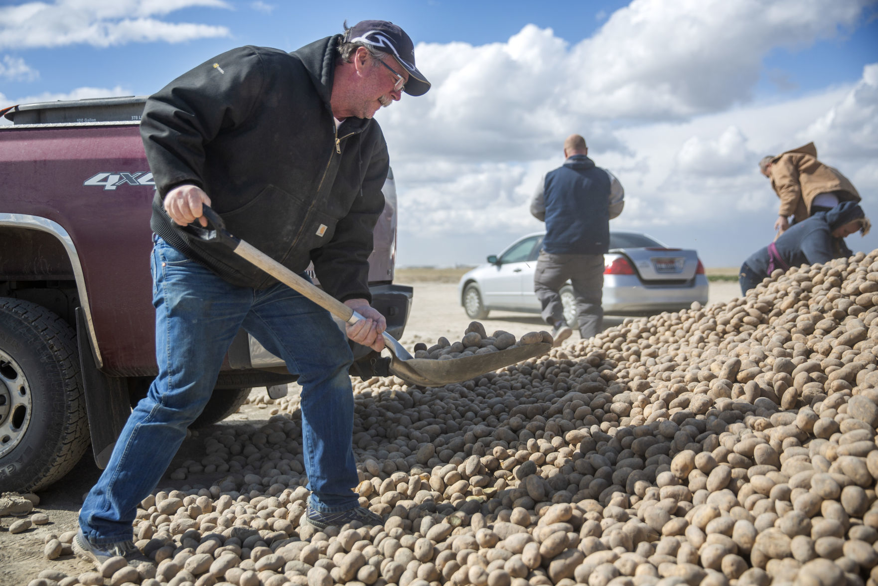 Potato farmers unable to sell all of their inventory